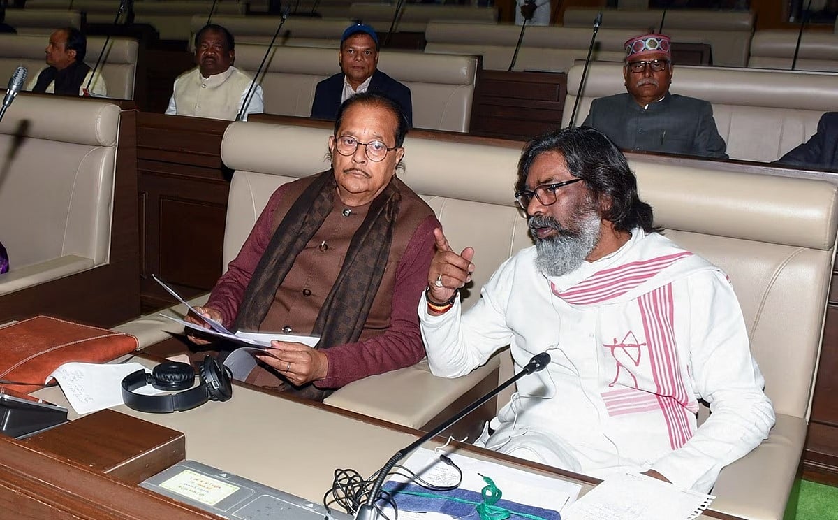 Jharkhand Budget 2026-27: 1.58 लाख करोड़ रुपये का बजट पेश, सामाजिक वर्गों पर खास जोर