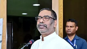 सीएम हेमंत सोरेन को ED के समन अवहेलना मामले में सुप्रीम कोर्ट से बड़ी राहत, निचली अदालत की कार्यवाही पर रोक