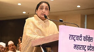 सुनेत्रा पवार NCP की अध्यक्ष चुनी गईं, बेटे पार्थ को भेजा जाएगा राज्यसभा, प्रफुल्ल पटेल पर सस्पेंस खत्म