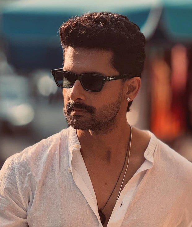 सिनेजीवन: परिणीति चोपड़ा ने पहली बार दिखाई बेटे नीर की नर्सरी और अली अब्बास जफर ने अहान पांडे की जमकर तारीफ की 
