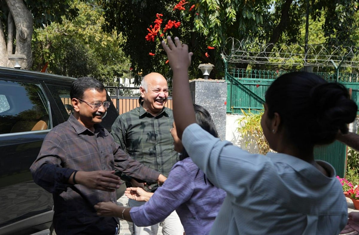 दिल्ली शराब नीति केस: केजरीवाल और सिसोदिया को बड़ी राहत, राउज एवेन्यू कोर्ट ने किया बरी