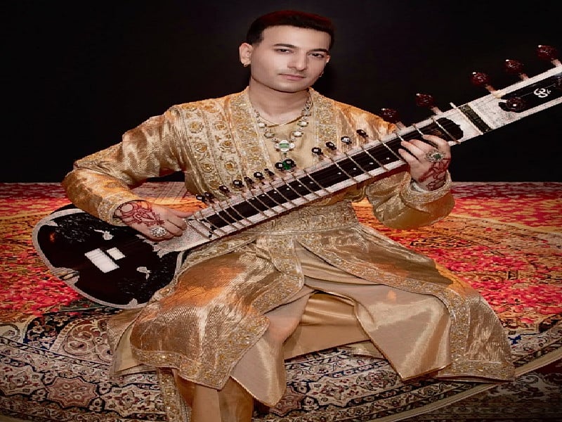 ऋषभ रिखीराम शर्मा पंडित रविशंकर के आखिरी शिष्य नहीं