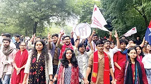 जेएनयू: असहमति जताने का अधिकार फिर हासिल करने का संघर्ष