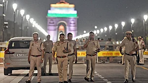बड़ी खबर LIVE: अनुराग कुमार बने दिल्ली पुलिस के नए कमिश्नर, देहरादून में राहुल गांधी का युवाओं से संवाद