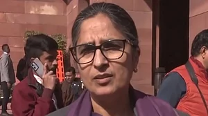 विपक्ष ने विदेश नीति पर मोदी सरकार को घेरा, कहा- विदेश मंत्री कर रहे हैं एकतरफा बचाव