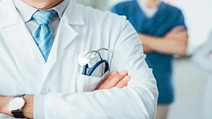 मध्य प्रदेश में स्टाइपेंड को लेकर जूनियर डॉक्टर हड़ताल पर, स्वास्थ्य सेवाओं पर असर