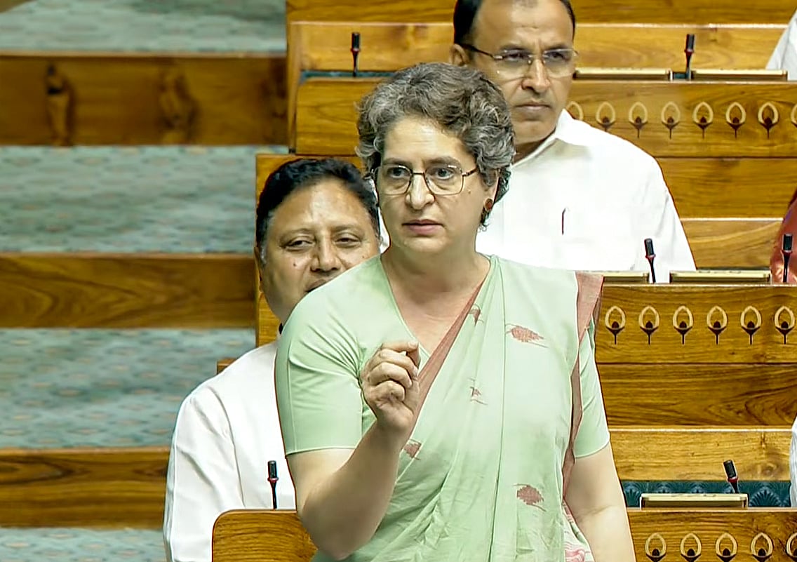 'जो लोग नेहरू की आलोचना करते थे, वही अब उनका हवाला दे रहे', प्रियंका गांधी ने बीजेपी पर किया पलटवार