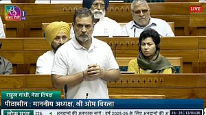 राहुल गांधी ने लोकसभा में एप्स्टीन मामले का उल्लेख किया, बिरला के रोकने पर कांग्रेस ने किया हंगामा