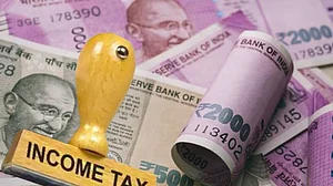 1 अप्रैल से बदलेगा इनकम टैक्स सिस्टम: जानिए आपकी जेब पर कितना और क्या-क्या पड़ेगा असर?