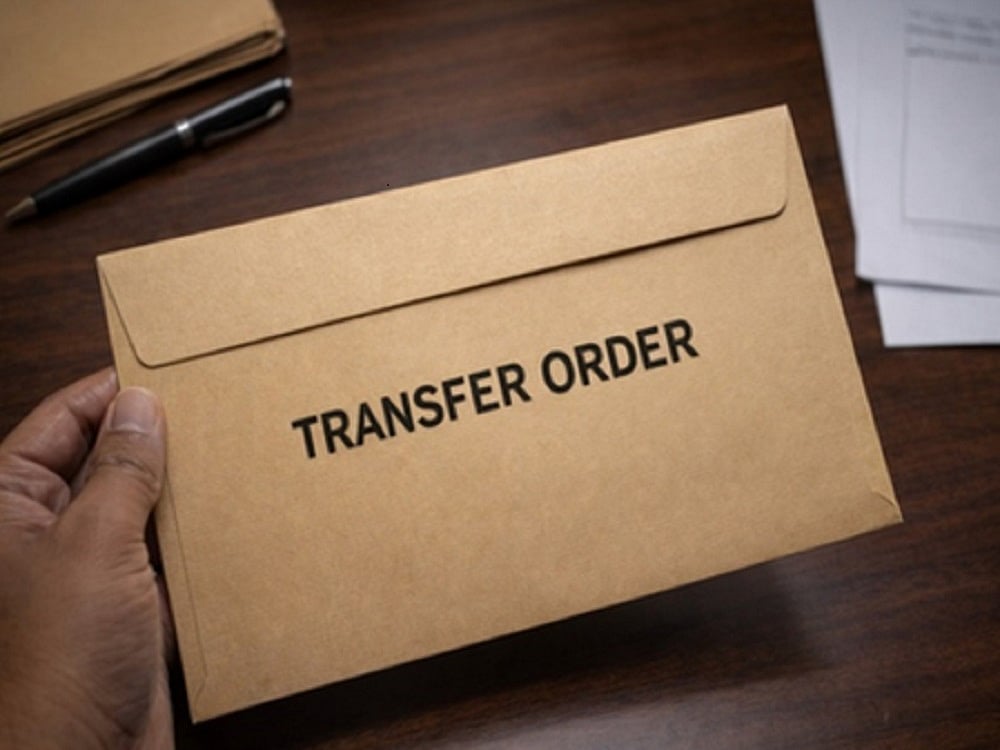 यूपी में बड़ा प्रशासनिक फेरबदल, 27 आईपीएस अधिकारियों के तबादले, रामपुर समेत 13 जिलों के एसपी बदले