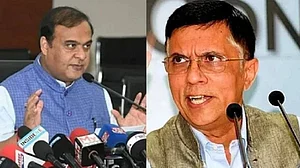 असम चुनाव: कांग्रेस का बड़ा दावा, हिमंत शर्मा की पत्नी के पास विदेशी पासपोर्ट और विदेशों में कारोबार, खोले कई राज