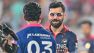खेल: 'प्रिय वैभव, बहुत बढ़िया', कोहली ने सूर्यवंशी को दिया विराट आशीर्वाद और MI के साथ रोहित के 15 साल पूरे