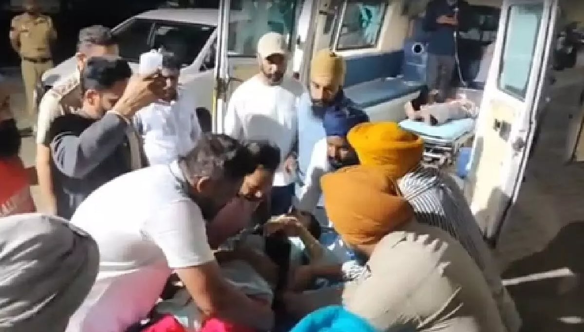 पंजाब के फतेहगढ़ साहिब में बड़ा हादसा, बस पलटने से 6 श्रद्धालुओं की मौत, 21 घायल