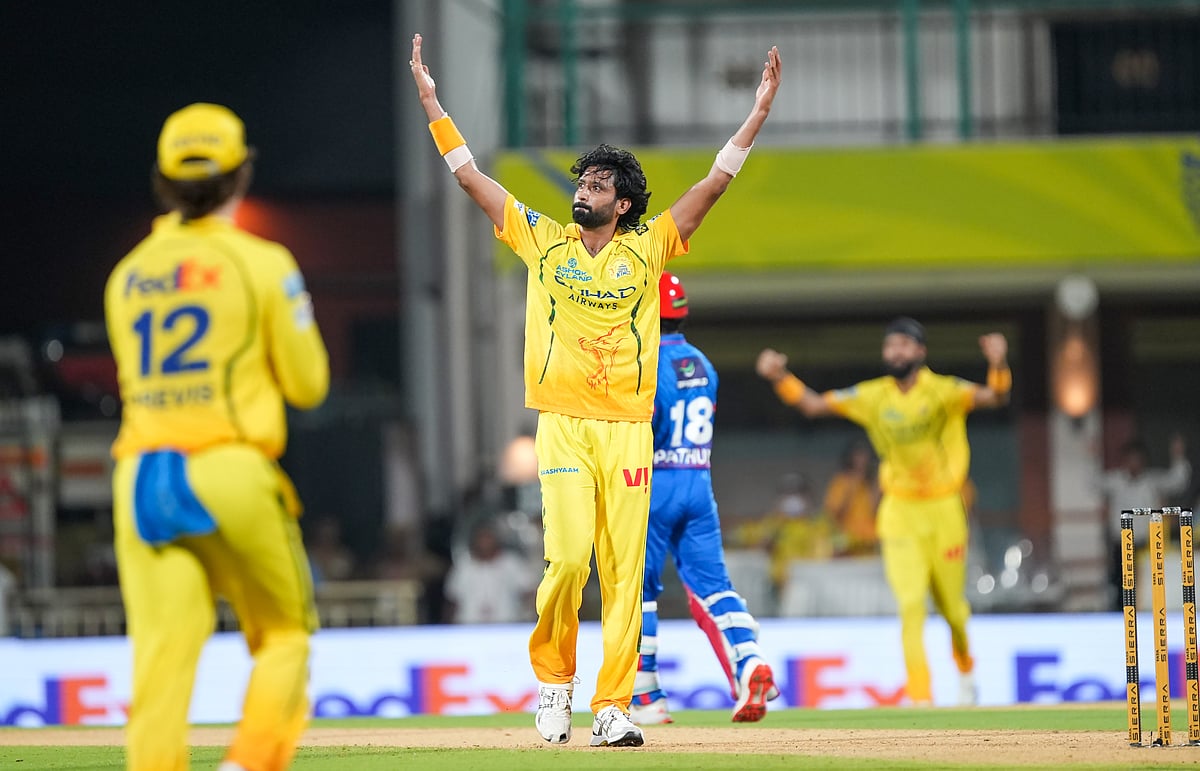 खेल: चेन्नई सुपर किंग्स को लगा बड़ा झटका और लियोनेल मेसी कानूनी विवाद में फंसे