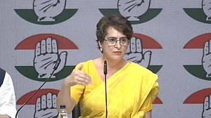कुलगाम में मजदूरों की हत्या मानवता विरोधी कृत्य, आतंकियों को मिले सख्त से सख्त सजा: प्रियंका गांधी