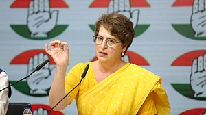 'महिला आरक्षण का इस्तेमाल करके स्थायी रूप से सत्ता में बने रहने की साजिश थी', प्रियंका गांधी का BJP पर पलटवार