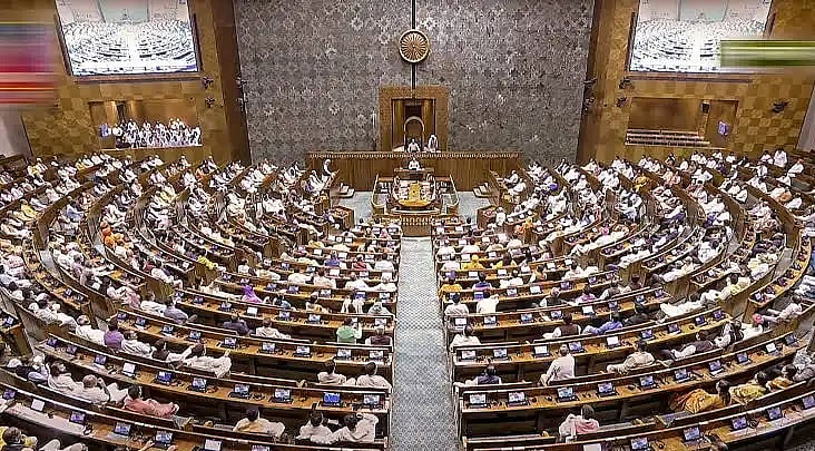 महिला आरक्षण के लिबास में बड़ी साजिश, संघीय ढांचे की नींव हिलाने की कोशिश
