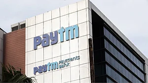 Paytm को RBI से बड़ा झटका, बैंकिंग लाइसेंस रद्द, नियमों के लगातार गंभीर उल्लंघन का आरोप