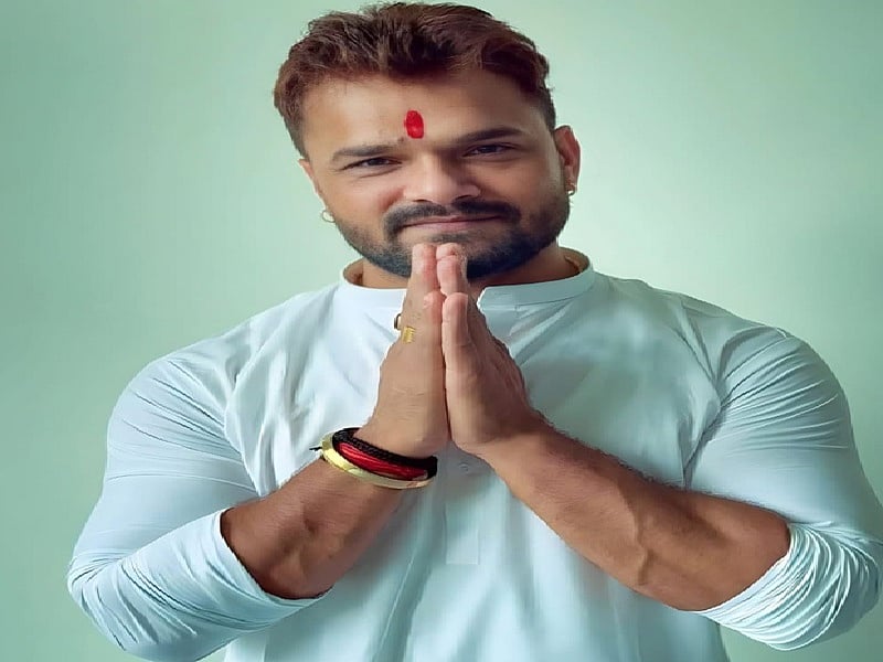 सिनेजीवन: खेसारी ने दिल्ली में हुई घटना पर जताया आक्रोश और वरुण धवन ने केजीएफ फेम यश का जताया आभार 