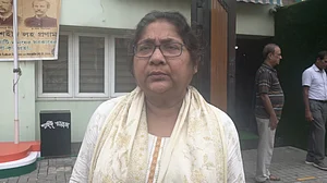 बंगाल चुनाव: 'वीडियो में देखा जा सकता है स्ट्रांग रूम खोलकर और लाइट जलाकर कुछ किया जा रहा है', डोला सेन का आरोप