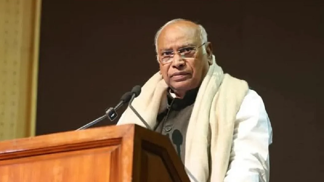कांग्रेस अध्यक्ष खड़गे ने केरल की जनता आभार जताया, कहा- राज्य का खोया हुआ गौरव बहाल करेंगे