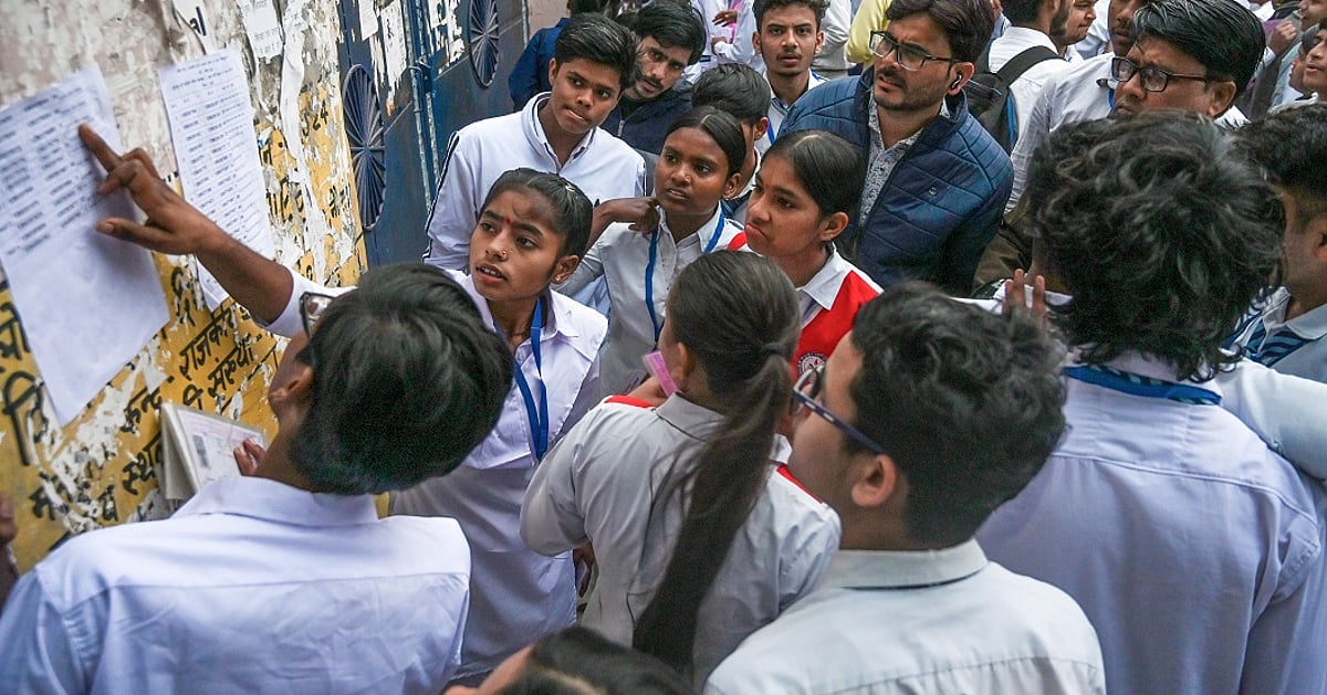 महाराष्ट्र 10वीं बोर्ड का रिजल्ट जारी, 92.09 प्रतिशत छात्र पास, 94.96 फीसदी के साथ लड़कियां फिर आगे