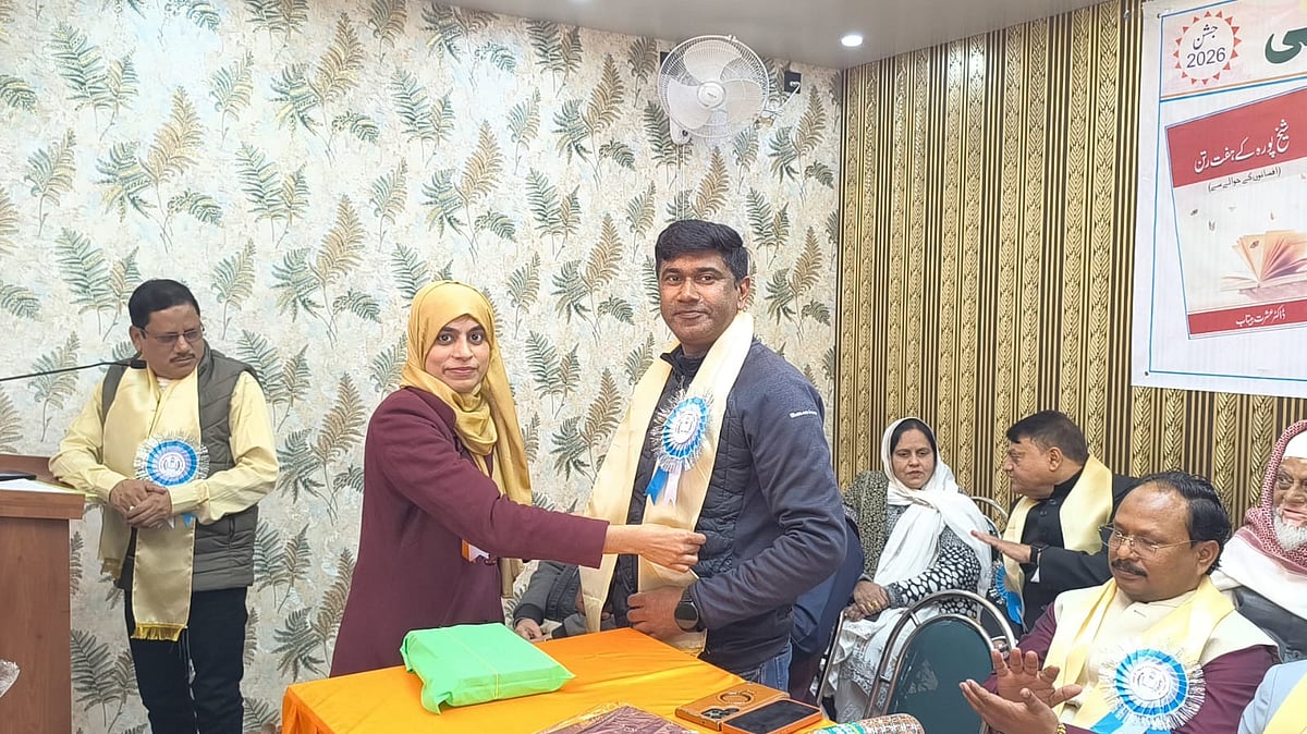 कोयलांचल विश्वविद्यालय को पिछड़े वर्गों के लिए सामाजिक, आर्थिक विकास का उज्ज्वल स्तंभ मानते हैं डॉ. आलमगीर साहिल
