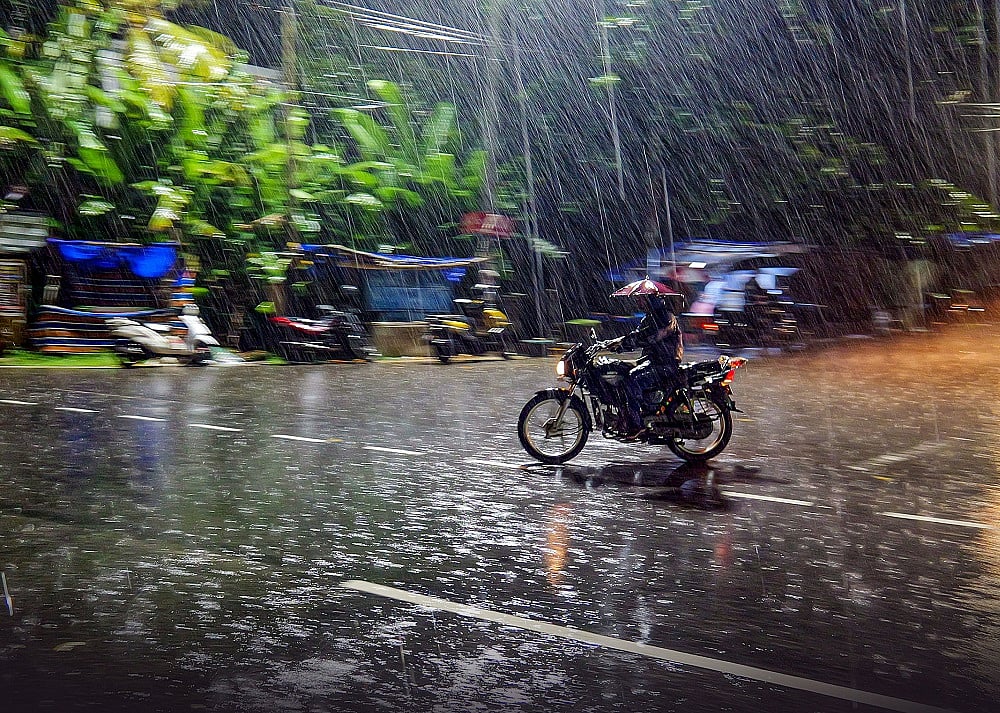 navjivanindia%2F2026-05-18%2Fn7ir0edt%2FKerala-Monsoon.jpg?rect=0%2C112%2C1000%2C525&w=1200&ar=40%3A21&auto=format%2Ccompress&ogImage=true&mode=crop&enlarge=true&overlay=false&overlay_position=bottom&overlay_width=100