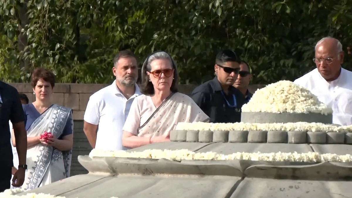 फोटो: IANS