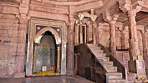 भोजशाला / कमाल मौला मस्जिद मामले में अदालत के फैसले के बाद कई तर्क सामने आए हैं