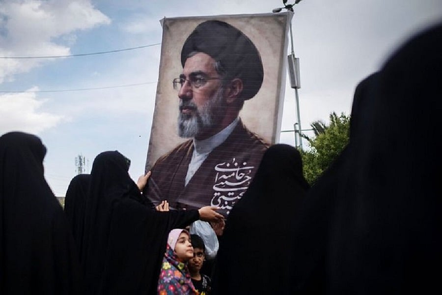 navjivanindia%2F2026-05-26%2Fhbcjoihp%2FMojtaba-Khamenei.jpg?rect=0%2C64%2C900%2C473&w=1200&ar=40%3A21&auto=format%2Ccompress&ogImage=true&mode=crop&enlarge=true&overlay=false&overlay_position=bottom&overlay_width=100
