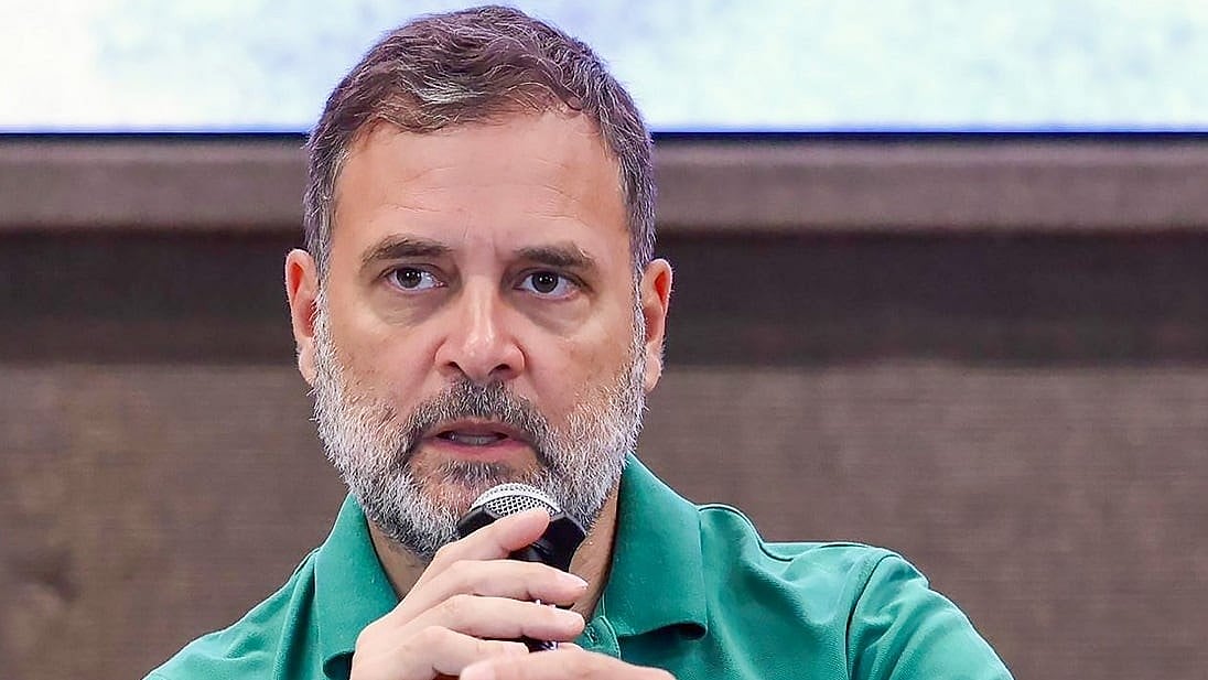 CBSE मामलाः राहुल गांधी ने चुप्पी पर पीएम मोदी को घेरा, कहा- सिर्फ सरकार की चिंता, बच्चों के भविष्य की नहीं