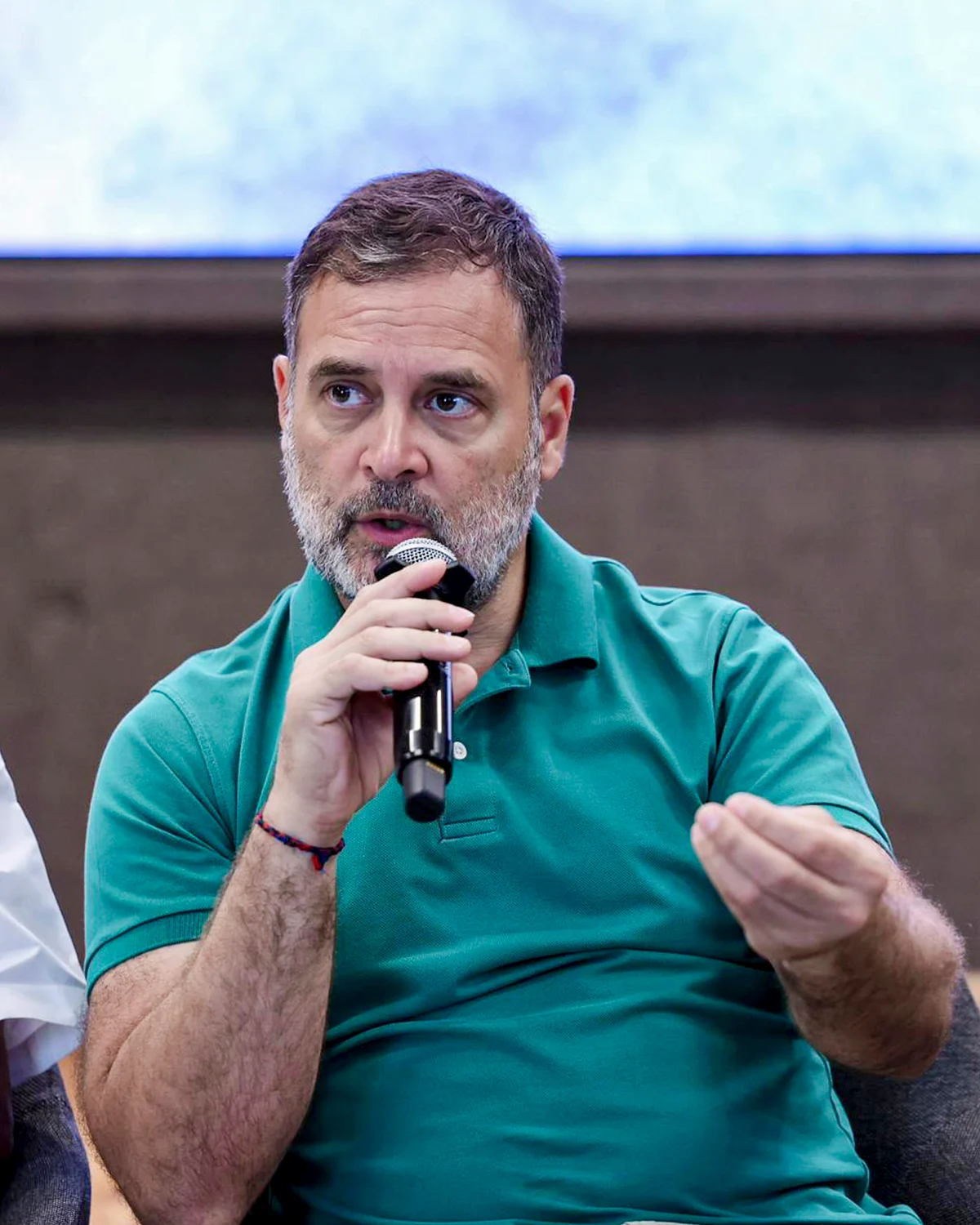 राहुल गांधी का आरोप- मोदी जी ने पूरी शिक्षा व्यवस्था तबाह कर दी है