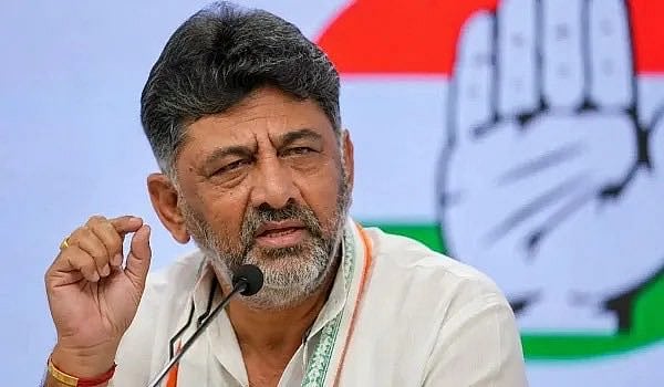 navjivanindia%2F2026-06-02%2Fd30oo5ci%2FHJzpkKvbwAApNgp.jpg?rect=0%2C0%2C600%2C315&w=1200&ar=40%3A21&auto=format%2Ccompress&ogImage=true&mode=crop&enlarge=true&overlay=false&overlay_position=bottom&overlay_width=100
