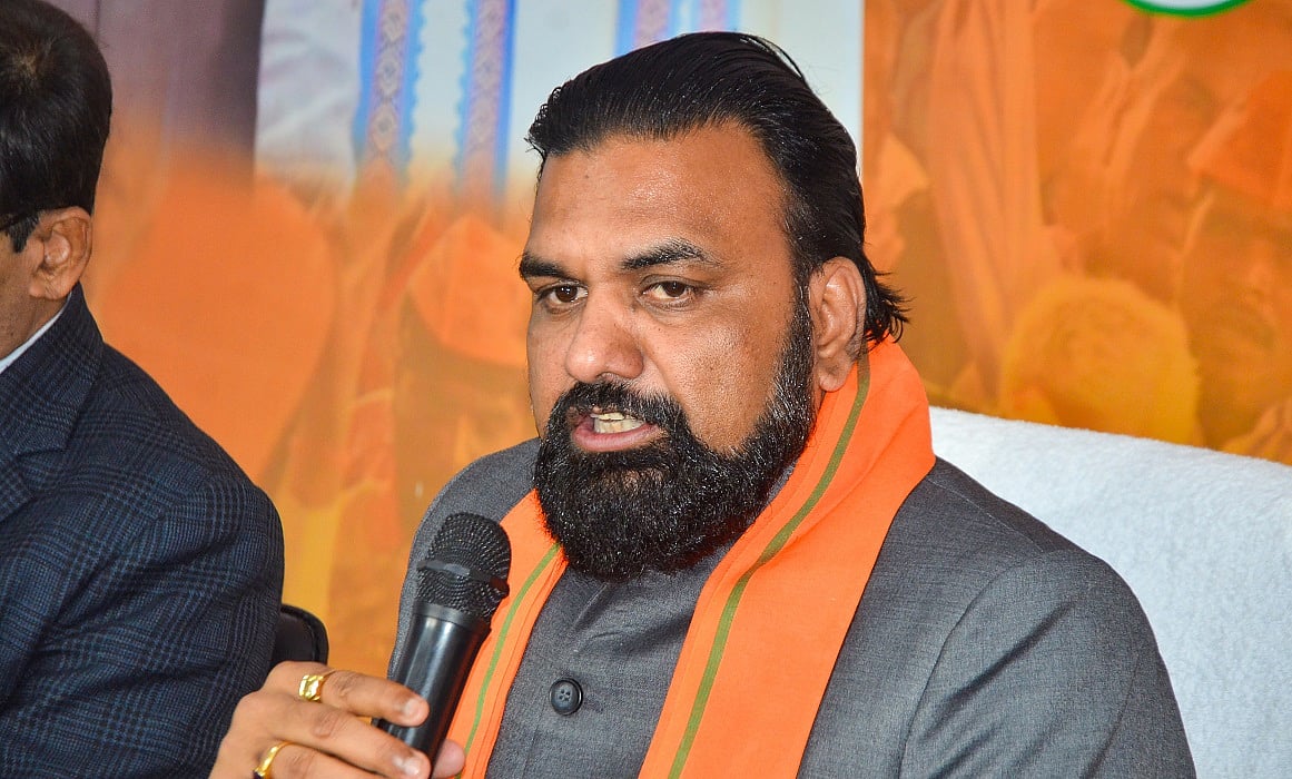 navjivanindia%2F2026-06-04%2Fiu4ouaso%2FCM-Samrat-Chaudhary.jpg?rect=0%2C45%2C1161%2C610&w=1200&ar=40%3A21&auto=format%2Ccompress&ogImage=true&mode=crop&enlarge=true&overlay=false&overlay_position=bottom&overlay_width=100