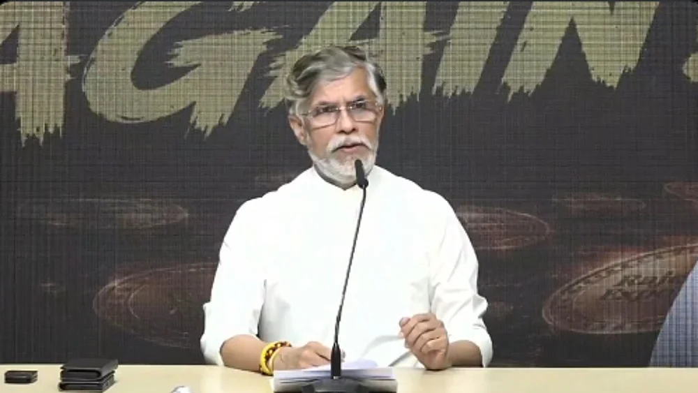 राजेश एक्सपोर्ट्स के 15 लाख करोड़ रुपये के घोटाले की जिम्मेदारी कौन लेगा, ईडी कब नींद से जागेगीः पवन खेड़ा
