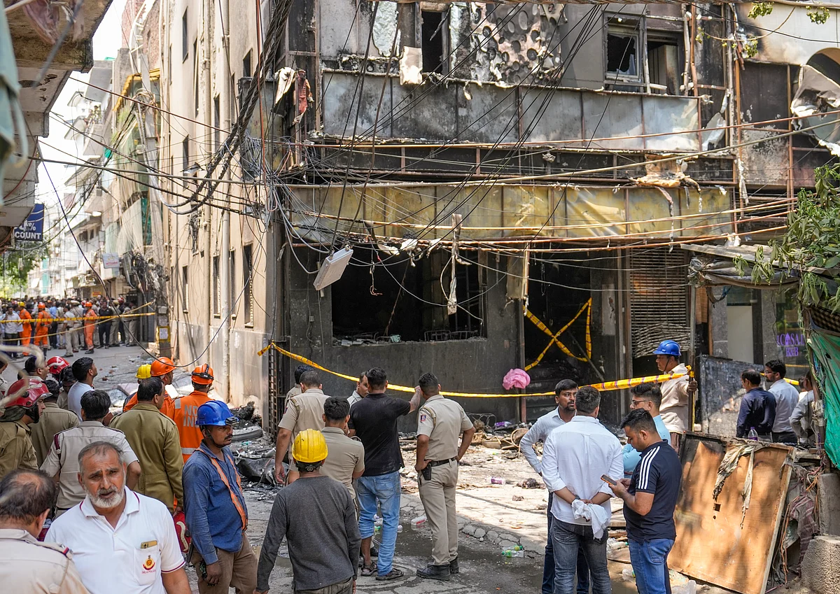 कितनी मौतों के बाद सुरक्षित बनेगी दिल्ली? 6 सालों में आग से 543 लोग मरे, 4,400 से ज्यादा घायल