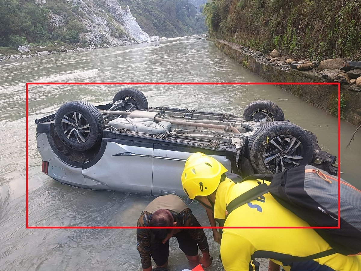 navjivanindia%2F2026-06-07%2F0gumb0eu%2FCar-Accident.jpeg?rect=0%2C137%2C1200%2C630&w=1200&ar=40%3A21&auto=format%2Ccompress&ogImage=true&mode=crop&enlarge=true&overlay=false&overlay_position=bottom&overlay_width=100