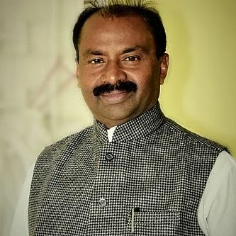 RJD ने शिवचंद्र राम का इस्तीफा नामंजूर किया