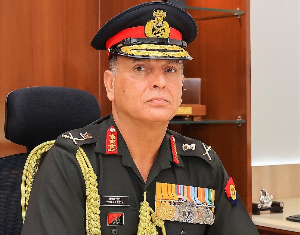 लेफ्टिनेंट जनरल धीरज सेठ होंगे अगले सेना प्रमुख, ऑपरेशनल, स्ट्रैटेजिक और संस्थागत क्षेत्रों में है व्यापक अनुभव