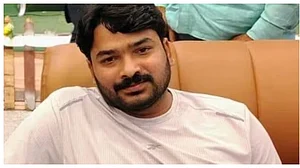 कोचिंग विवाद मामले में रोशन आनंद को बड़ी राहत (फोटो: सोशल मीडिया)