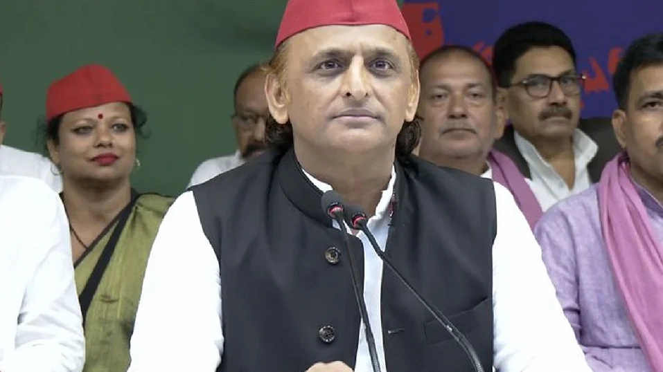 राम मंदिर दान विवाद: अखिलेश ने बीजेपी पर हमला तेज किया, भूमि संबंधी अनियमितता का आरोप लगाया