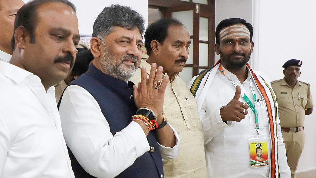 कर्नाटक विधान परिषद चुनाव: कांग्रेस ने पांचों सीटें जीती, बीजेपी को दो सीट मिली, JDS प्रत्याशी की हार