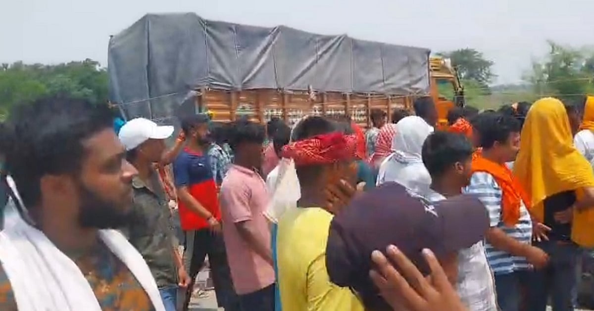 navjivanindia%2F2026-06-18%2Fdljzfyd3%2Fprotest-against-encounter-in-bhojpur.jpg?rect=0%2C57%2C1033%2C542&w=1200&ar=40%3A21&auto=format%2Ccompress&ogImage=true&mode=crop&enlarge=true&overlay=false&overlay_position=bottom&overlay_width=100