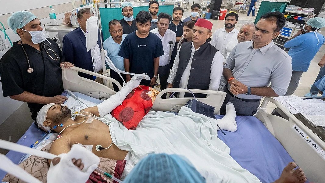 लखनऊ अग्निकांडः अखिलेश ने योगी पर साधा निशाना, कहा- सरकार के पास बचने का सबसे आसान तरीका एसआईटी