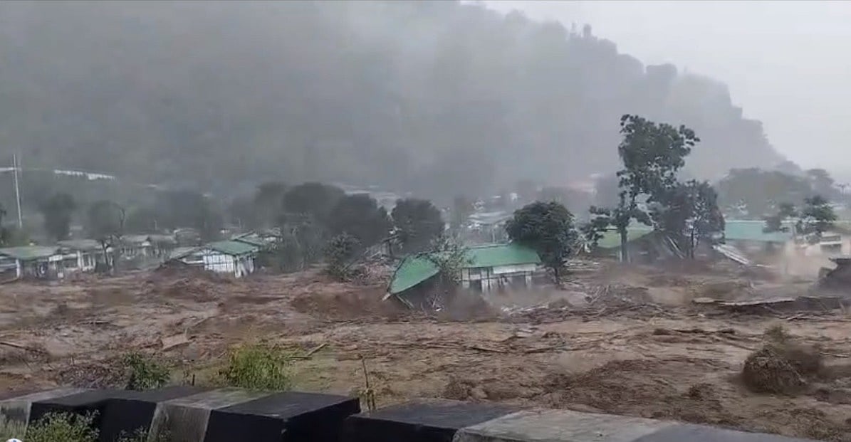 अरुणाचल प्रदेश में फ्लैश फ्लड का कहर: कई लोग लापता, कई घर तबाह, असम में हाई अलर्ट जारी