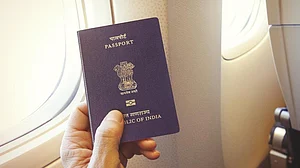 नागरिकता के प्रमाण पर बहस के बीच सरकार ने बढ़ाई पासपोर्ट की फीस, अब देने होंगे इतने रुपए, 1 जुलाई से लागू