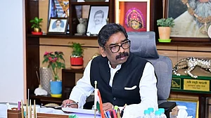 झारखंडः आचार संहिता उल्लंघन मामले में सीएम हेमंत सोरेन को हाईकोर्ट से राहत, 2014 में दर्ज एफआईआर रद्द