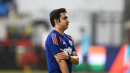 आयरलैंड से सीरीज गंवाने के बाद आइसलैंड क्रिकेट ने उड़ाया कोच गंभीर का मजाक