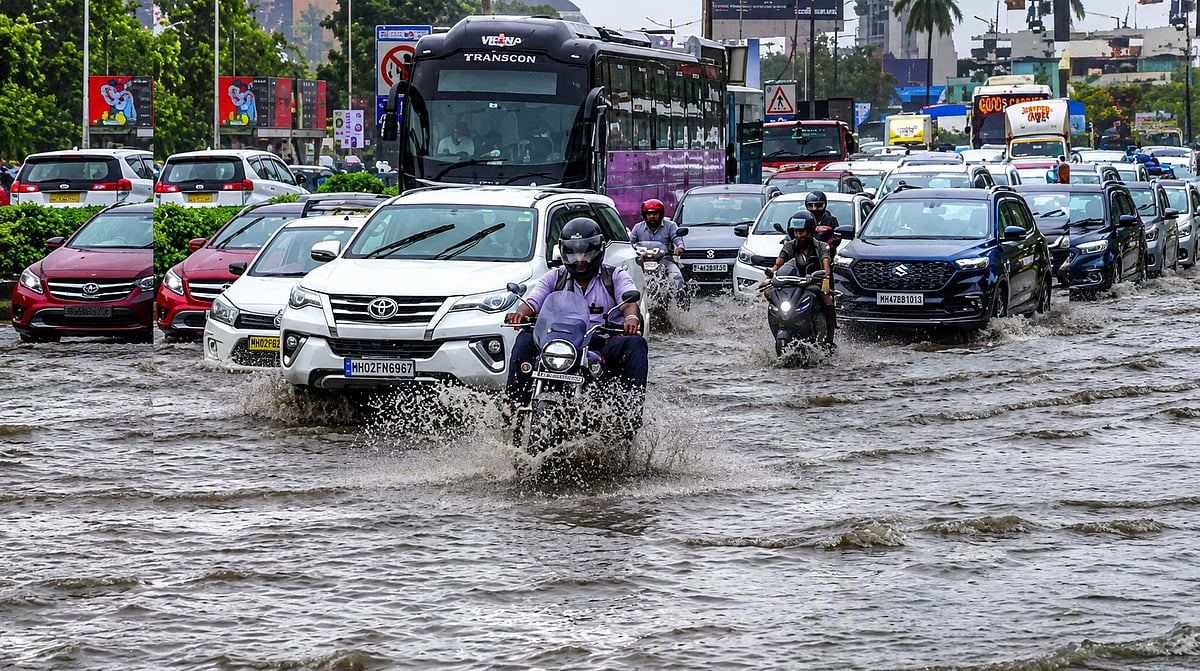 navjivanindia%2F2026-06-29%2Fqbiq6oxk%2FMumbai-rains-2.png?rect=0%2C0%2C1677%2C880&w=1200&ar=40%3A21&auto=format%2Ccompress&ogImage=true&mode=crop&enlarge=true&overlay=false&overlay_position=bottom&overlay_width=100